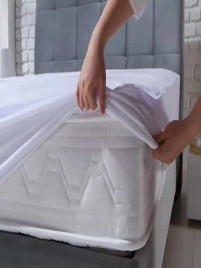 120 X 200 Sıvı Geçirmez Fitted Alez