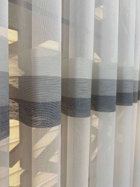 Geometrik Desenli Gri Şeritli Tül Perde